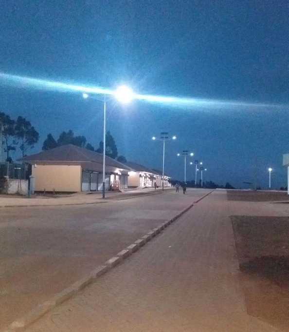 通化市非洲科特迪瓦太阳能路灯工程